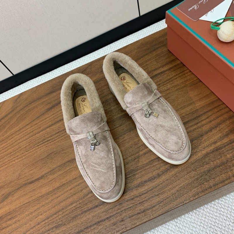 L0r0 P1ana loafers